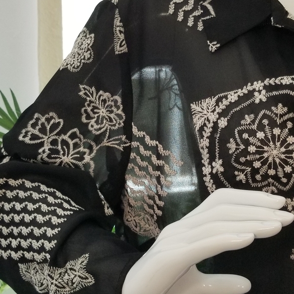 Coldwater Creek - Women's Blouse - LARGE - Picture 5 of 7